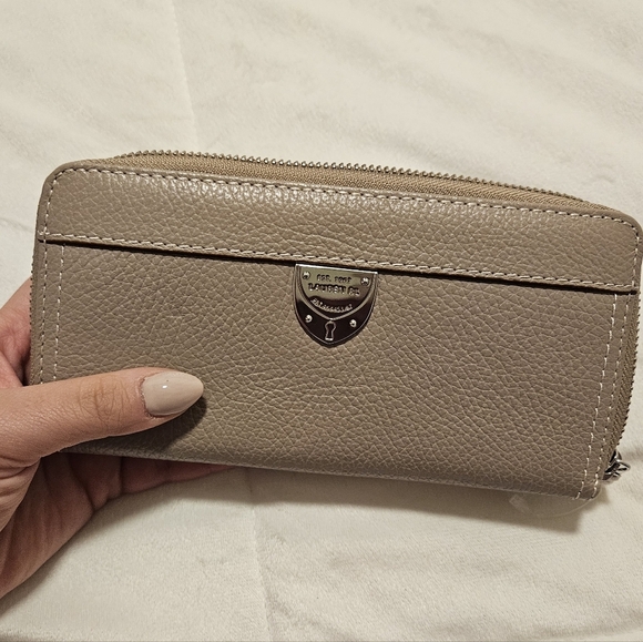 Lauren Ralph Lauren Cream Tan Leather wallet brand new unused - Picture 5 of 5